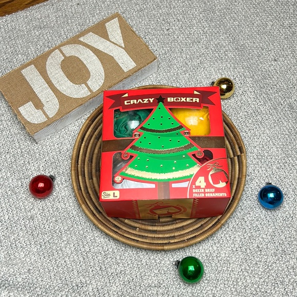 Crazy Boxer Other - Men’s boxer briefs inside ornaments